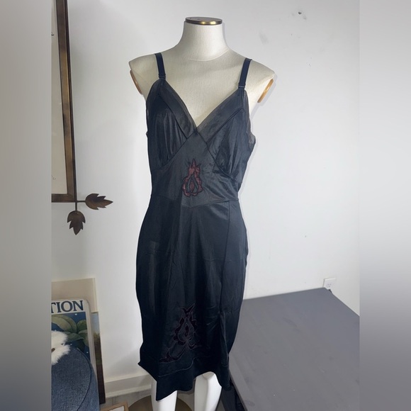 Art Deco Women’s Vintage Black Slip - Picture 1 of 7